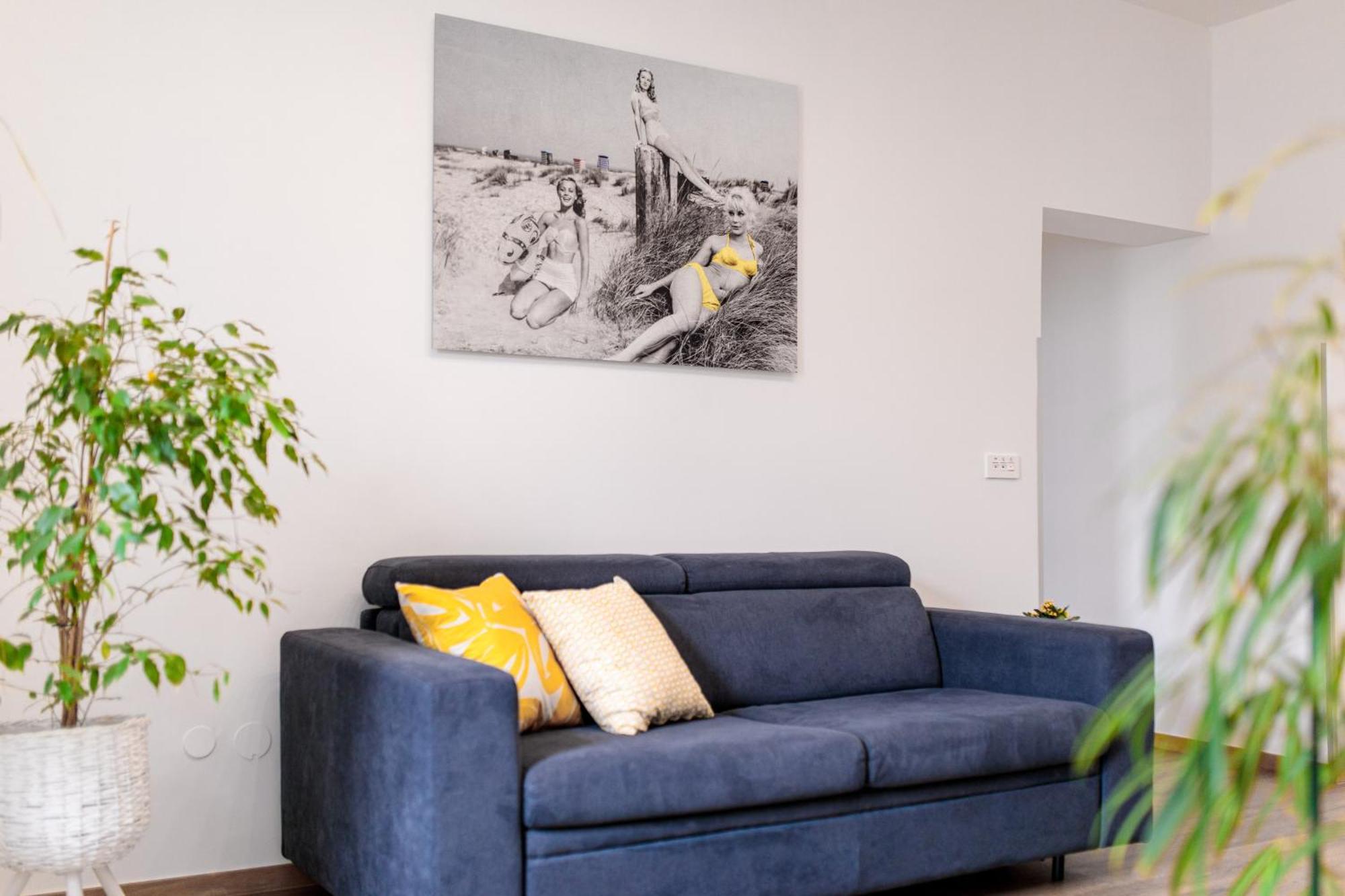 Apartment House Lijan Veglia Exterior foto